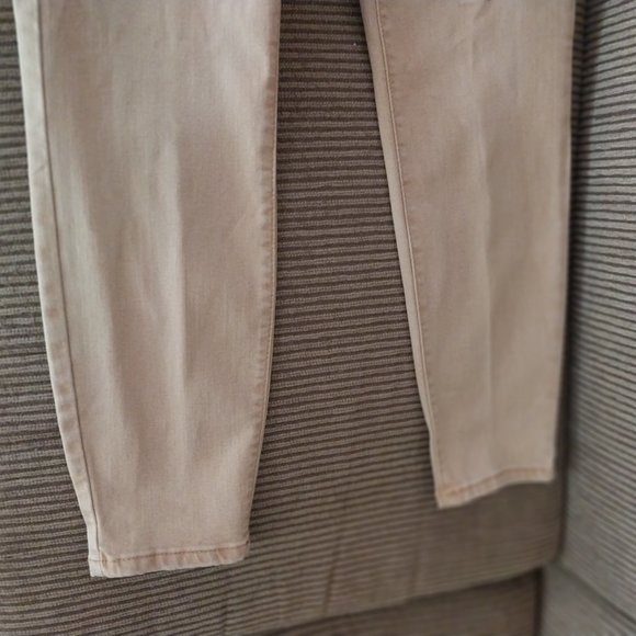 CELEBRITY PINK JEAN NEW WITH TAGS - Picture 5 of 11